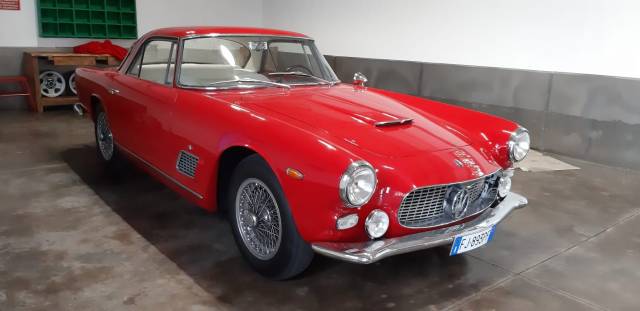 Image 1/14 of Maserati 3500 GTI Touring (1963)