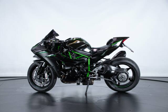 Bild 1/50 von Kawasaki DUMMY (2018)