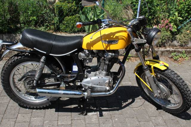 Bild 1/19 von Ducati DUMMY (1972)