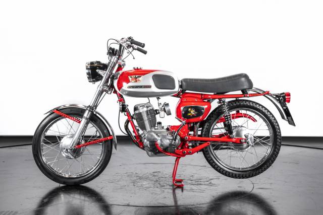 Bild 1/22 von Moto Morini DUMMY (1971)