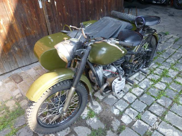 Image 1/7 of IMZ-Ural M61 (1961)