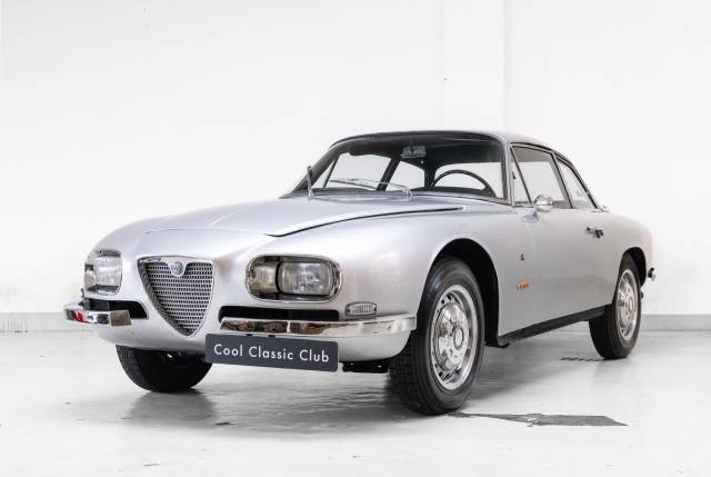 Imagen 1/36 de Alfa Romeo 2600 Sprint Zagato (1967)