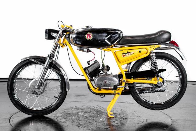 Bild 1/11 von Peripoli Giulietta DUMMY (1969)