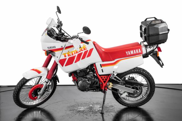 Image 1/24 de Yamaha DUMMY (1990)