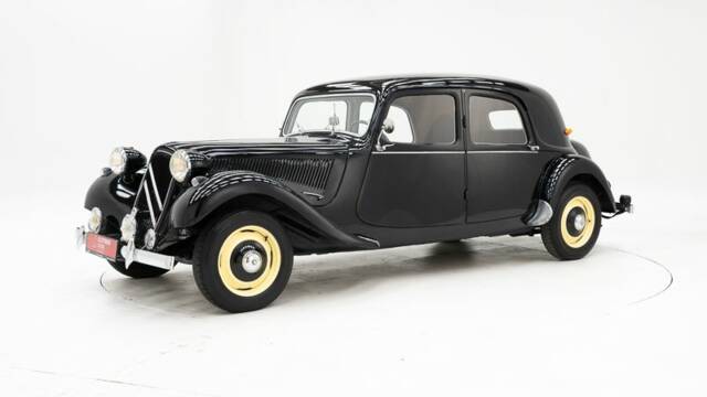 Image 1/15 de Citroën Traction Avant 11 B (1955)
