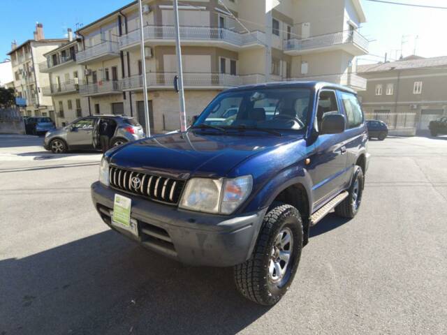 Bild 1/14 von Toyota Land Cruiser 90 3.0 TD (2000)