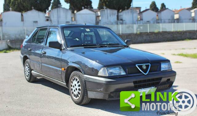Imagen 1/10 de Alfa Romeo 33 - 1.3 (1994)
