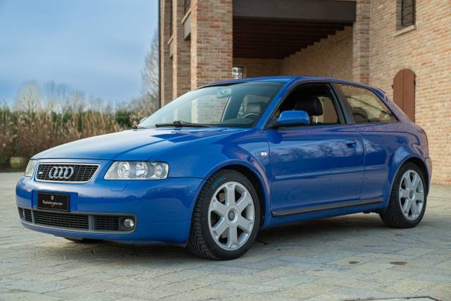 Bild 1/50 von Audi S3 (2001)
