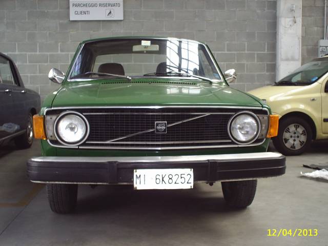 Image 1/14 of Volvo P 144 (1974)