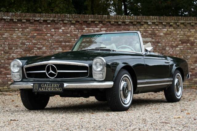 Image 1/50 of Mercedes-Benz 280 SL (1970)