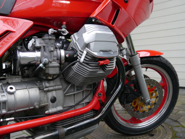 Bild 1/7 von Moto Guzzi DUMMY (1989)