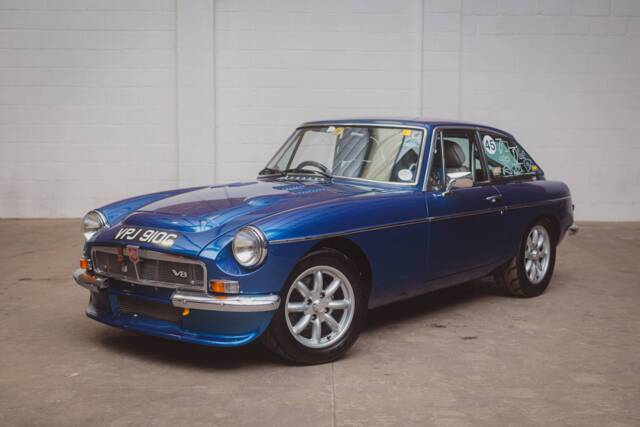 Image 1/8 of MG MGB GT (1968)