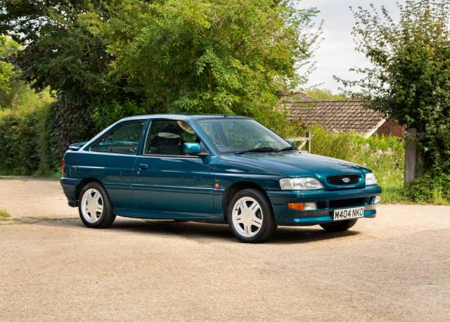 Image 1/17 de Ford Escort RS 2000 (1994)