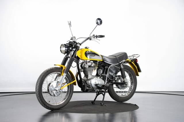 Image 1/32 of Ducati 350 Scrambler (1971)