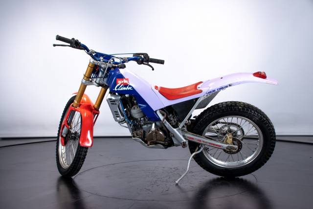 Image 1/43 of Aprilia DUMMY (1990)