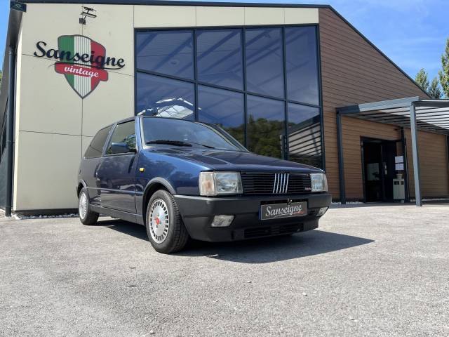 Image 1/10 de FIAT Uno Turbo i.e. (1987)
