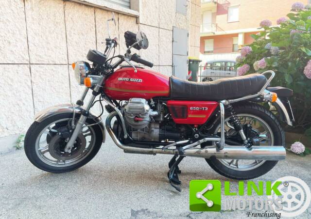Image 1/9 de Moto Guzzi DUMMY (1980)