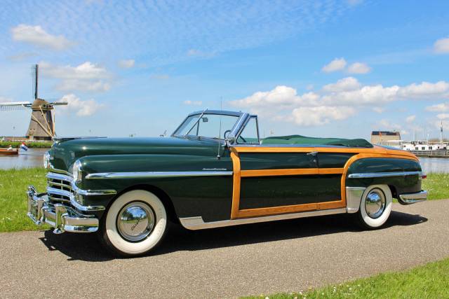 Image 1/52 of Chrysler New Yorker (1949)