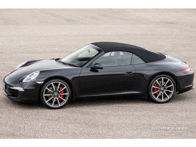 Image 1/28 de Porsche 911 Carrera S (2012)