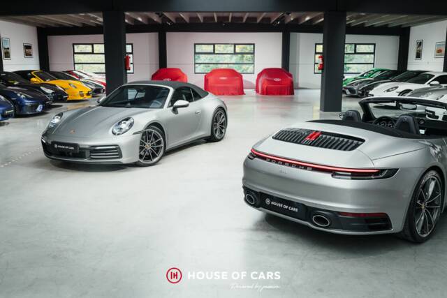 Image 1/25 de Porsche 911 Carrera (2023)