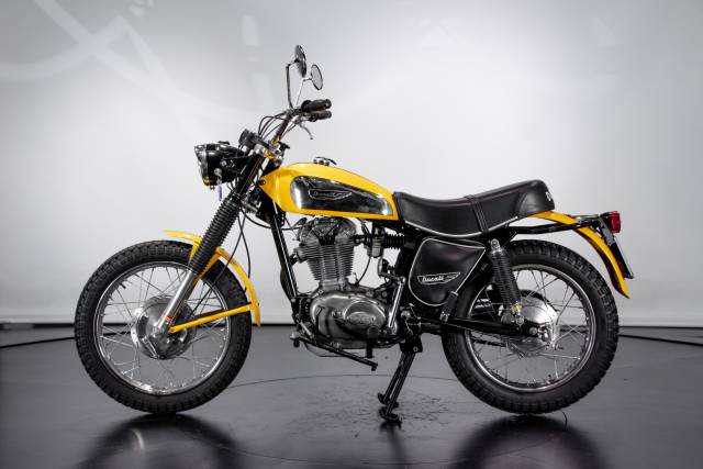 Bild 1/50 von Ducati DUMMY (1972)
