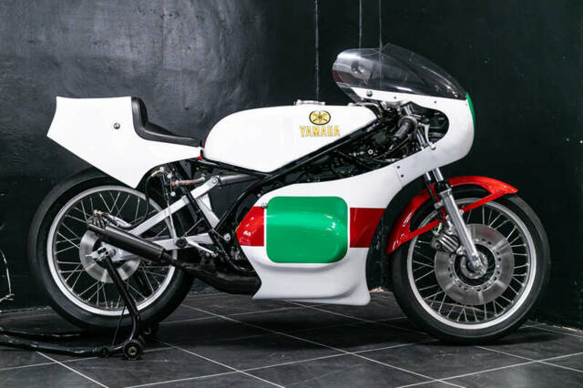 Image 1/29 of Yamaha DUMMY (1980)
