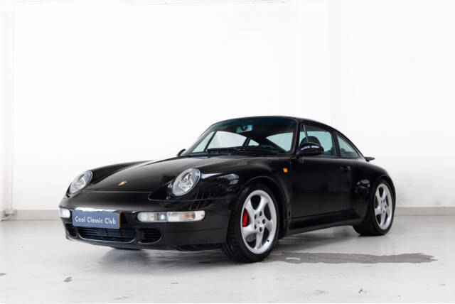 Imagen 1/32 de Porsche 911 Carrera 4S (1996)