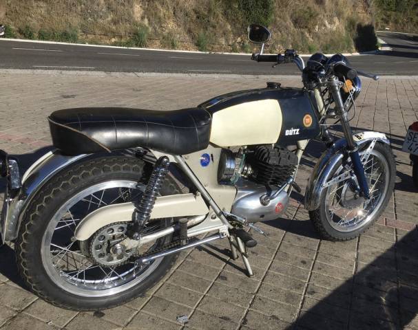 Imagen 1/6 de Montesa DUMMY (1966)