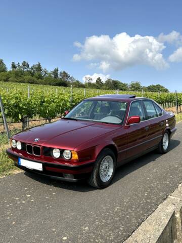 Bild 1/51 von BMW 535i (1991)