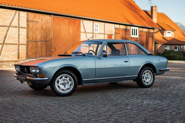 Bild 1/36 von Peugeot 504 Coupé (1976)