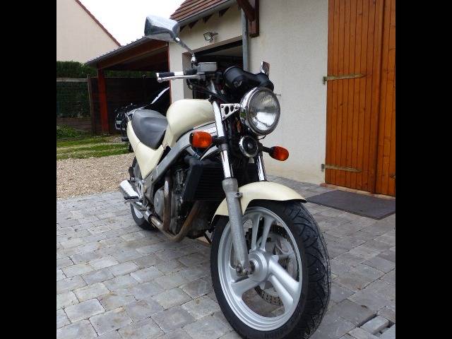 Bild 1/12 von Honda DUMMY (1988)