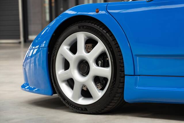 Bild 1/8 von Bugatti EB 110 GT (1994)