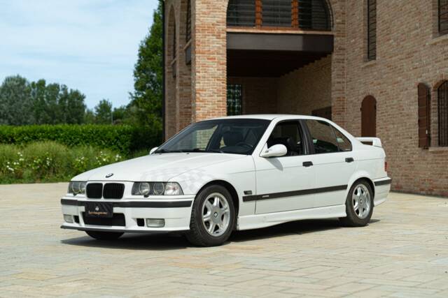 Bild 1/50 von BMW 318is "Class II" (1994)