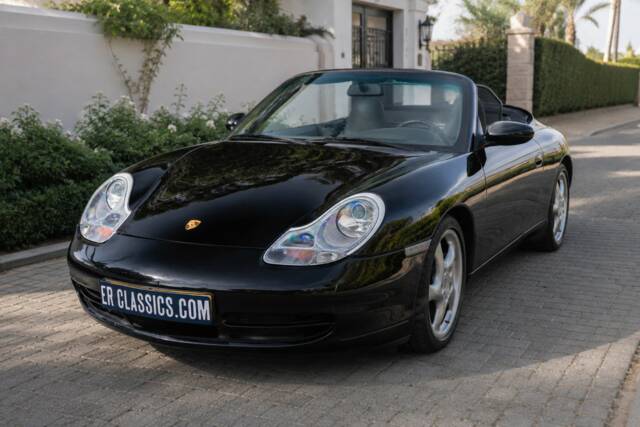 Bild 1/8 von Porsche 911 Carrera (2001)