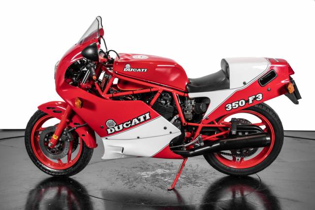 Image 1/36 of Ducati DUMMY (1986)