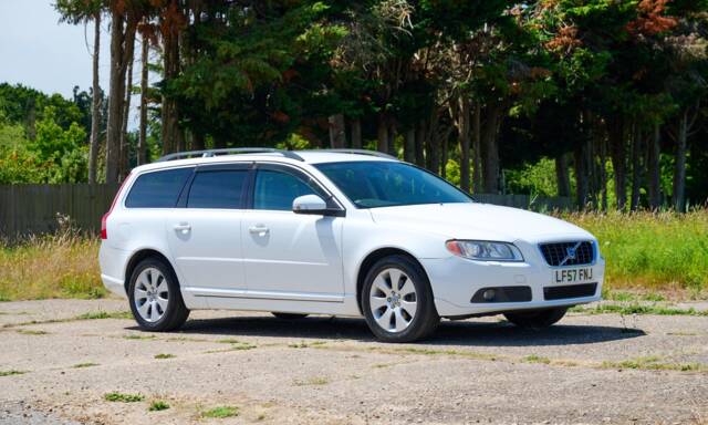Imagen 1/49 de Volvo XC70 3.2 AWD (2007)