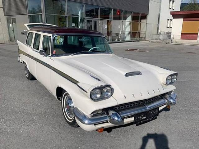 Bild 1/9 von Packard Clipper Country Sedan (1958)