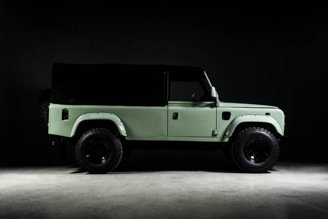 Image 1/50 de Land Rover Defender 110 300Tdi (1997)