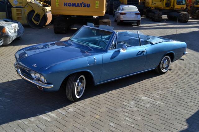Imagen 1/8 de Chevrolet Corvair Monza Convertible (1965)
