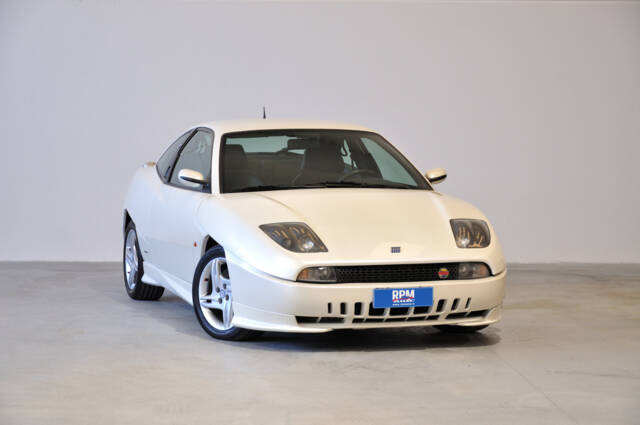 Bild 1/30 von FIAT Coupé 2.0 20V Turbo Plus (2000)