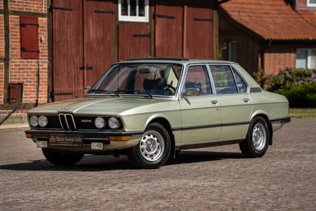 Afbeelding 1/46 van BMW 525 (1978)