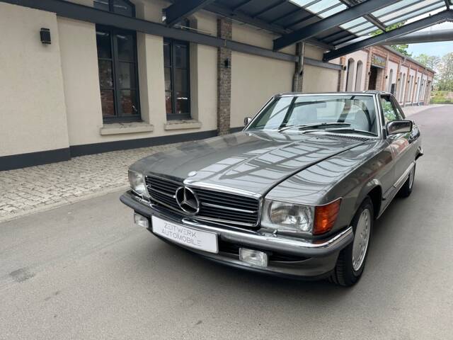 Afbeelding 1/40 van Mercedes-Benz 420 SL (1986)