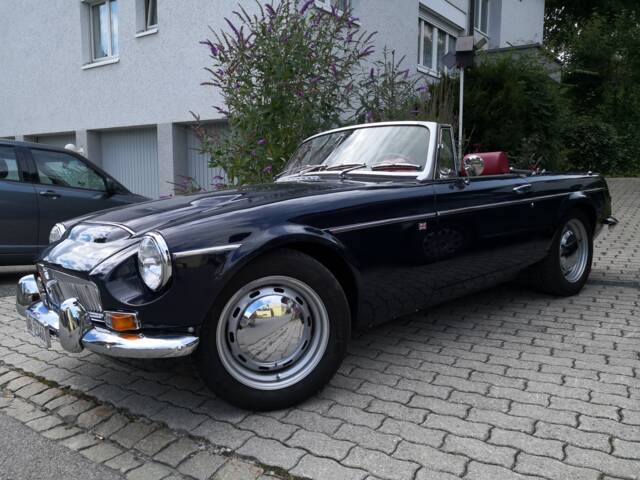 Image 1/6 de MG MGC (1967)
