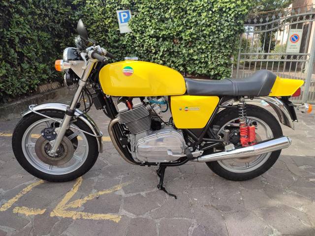 Image 1/10 of Laverda DUMMY (1977)