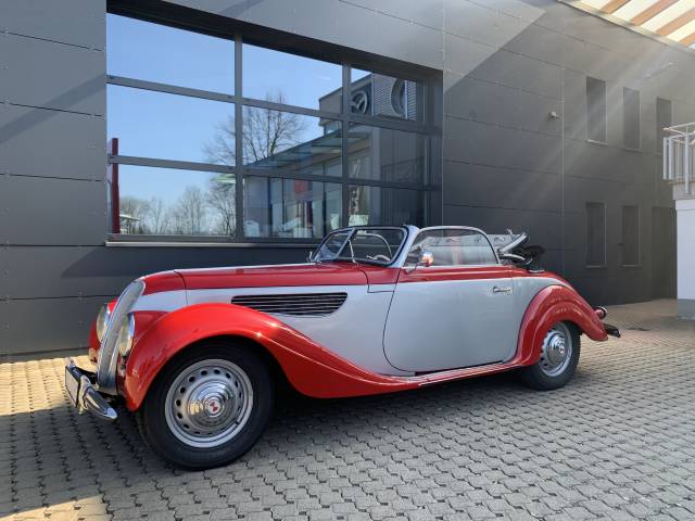 Bild 1/18 von EMW 327-2 (1952)