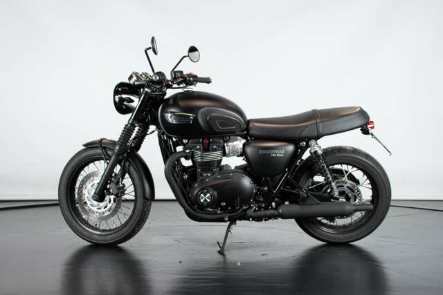 Imagen 1/50 de Triumph DUMMY (2017)