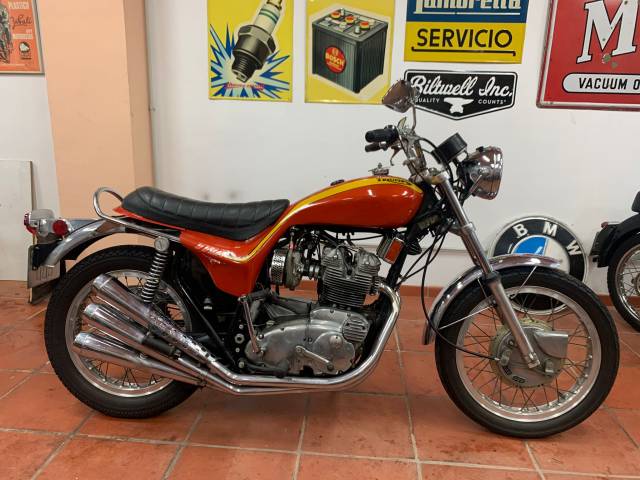 Bild 1/31 von Triumph DUMMY (1972)