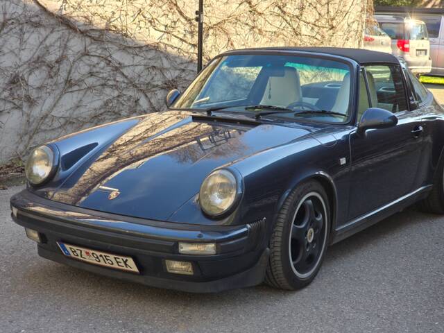 Bild 1/7 von Porsche 911 Carrera 3.2 (1988)
