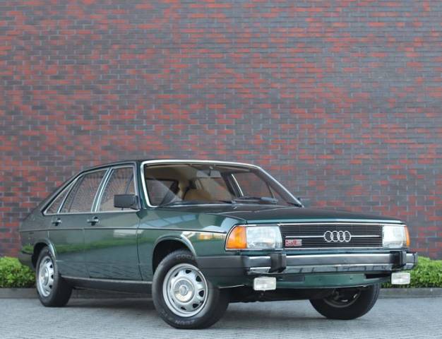 Bild 1/9 von Audi 100 5E Avant (1978)