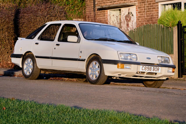 Bild 1/8 von Ford Sierra XR4x4 (1986)